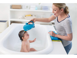 Skip Hop Moby Bath Rinse Cup: Tear-Free Waterfall Rinser, Blue